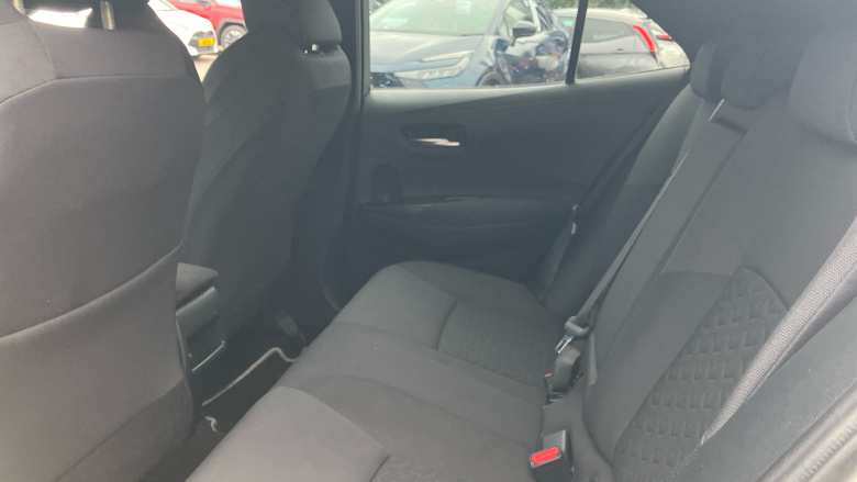 Toyota Corolla 2.0 VVT-i Hybrid Design 5dr CVT Hybrid Hatchback